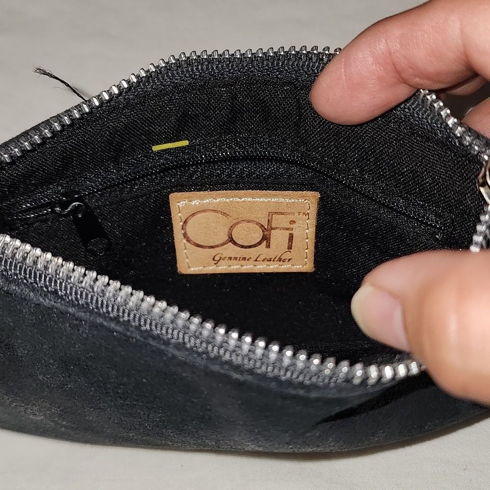 Cofi black metallic leather wristlet pouch - Picture 5 of 9